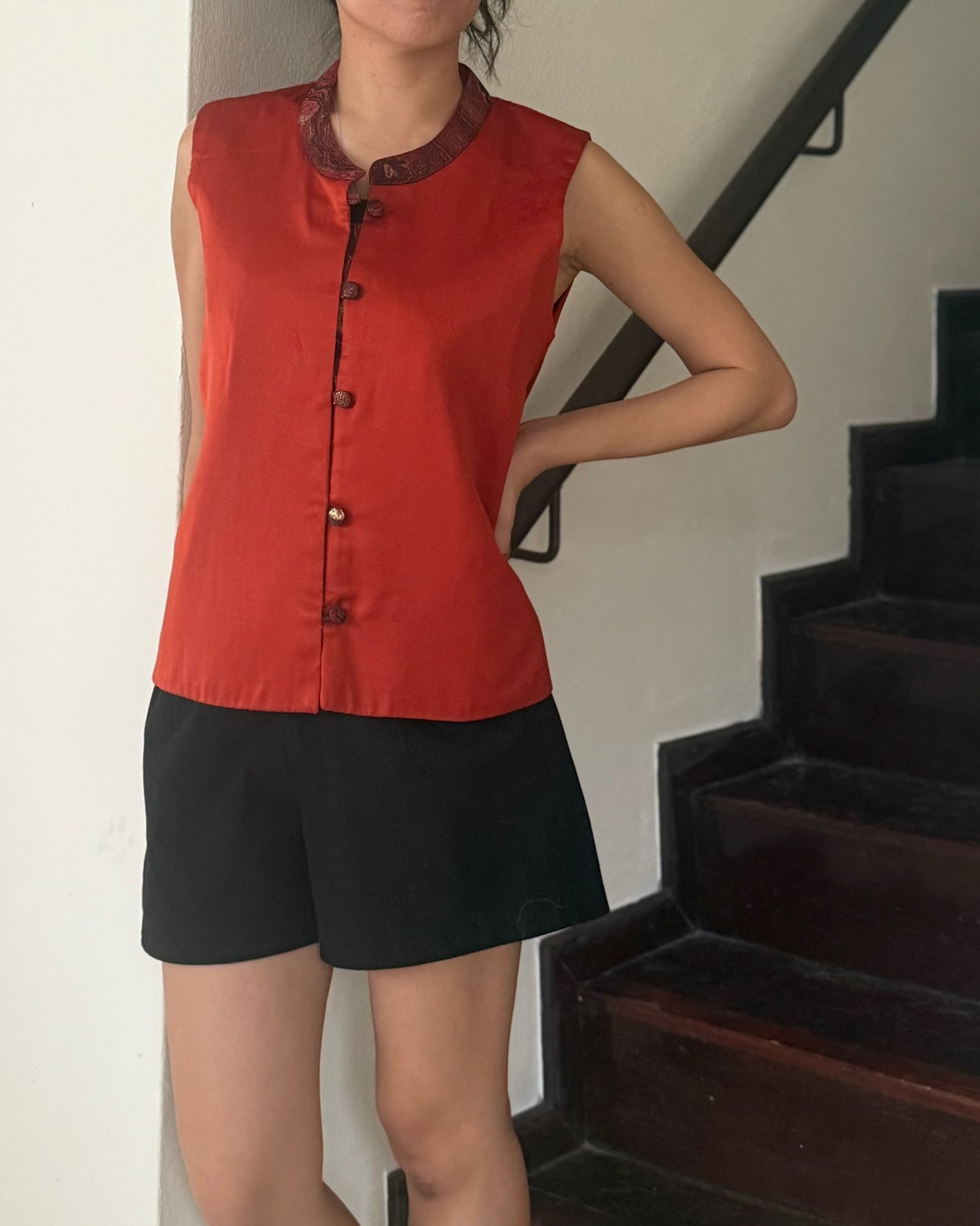 Seri Vest ( Crimson Red )