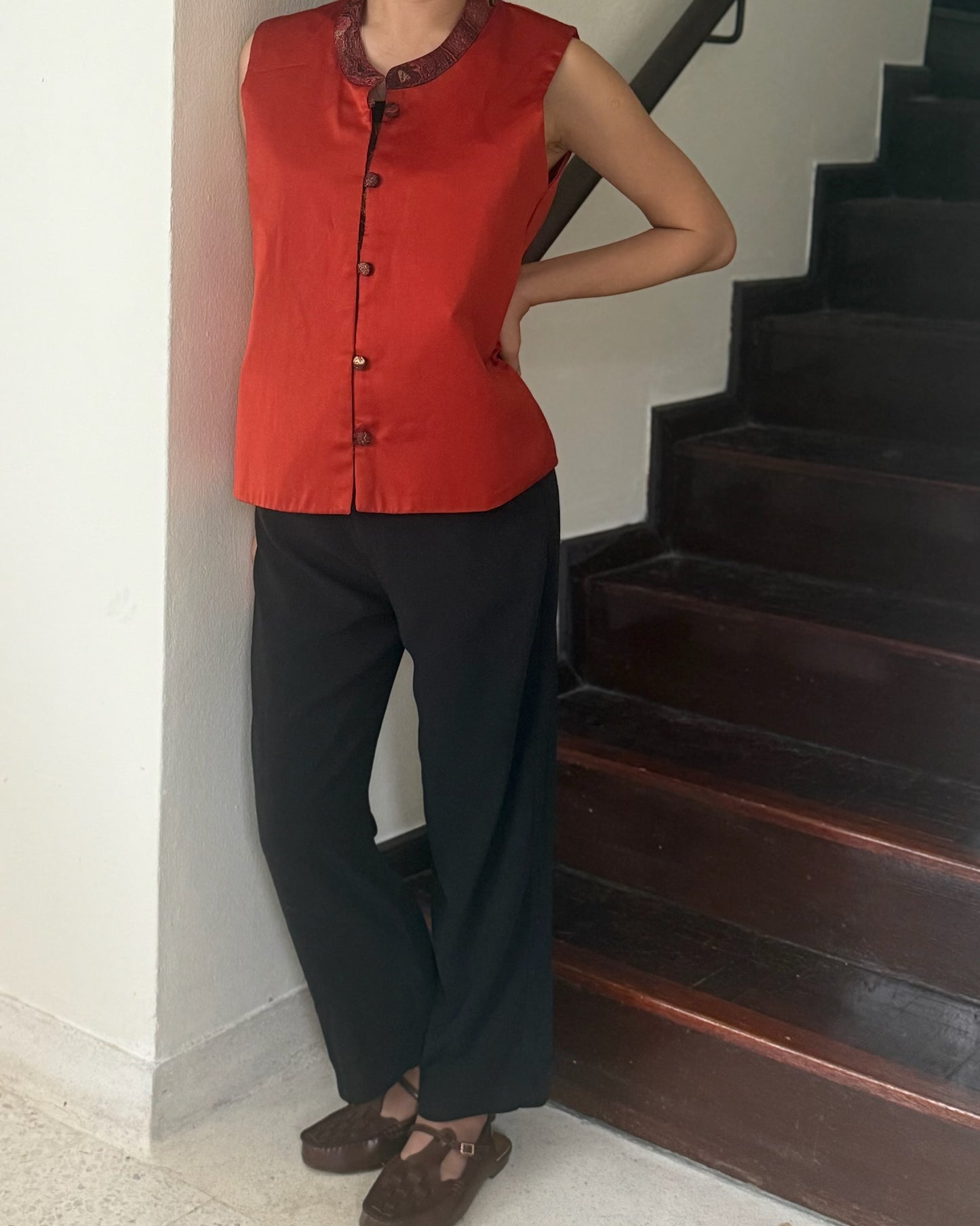 Seri Vest ( Crimson Red )
