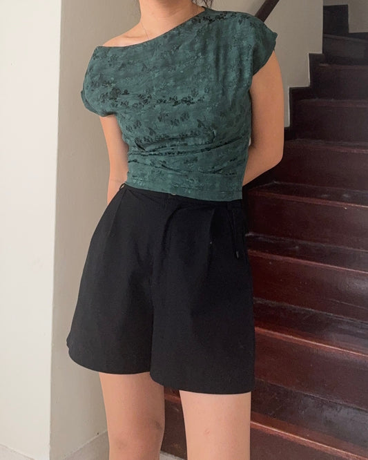 Anggun off-shoulder top ( Opal Green )