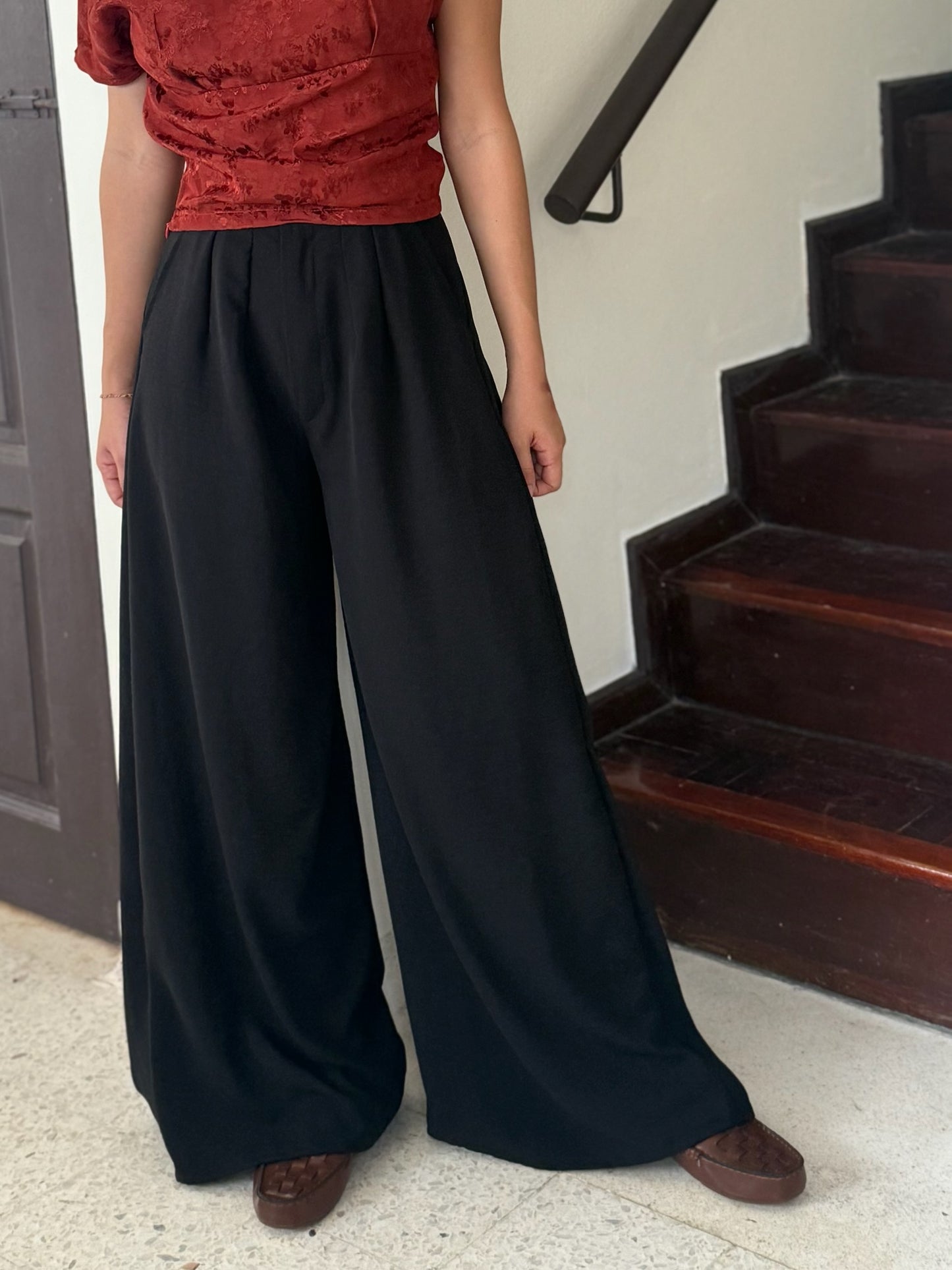 Anggun Flowy Pants