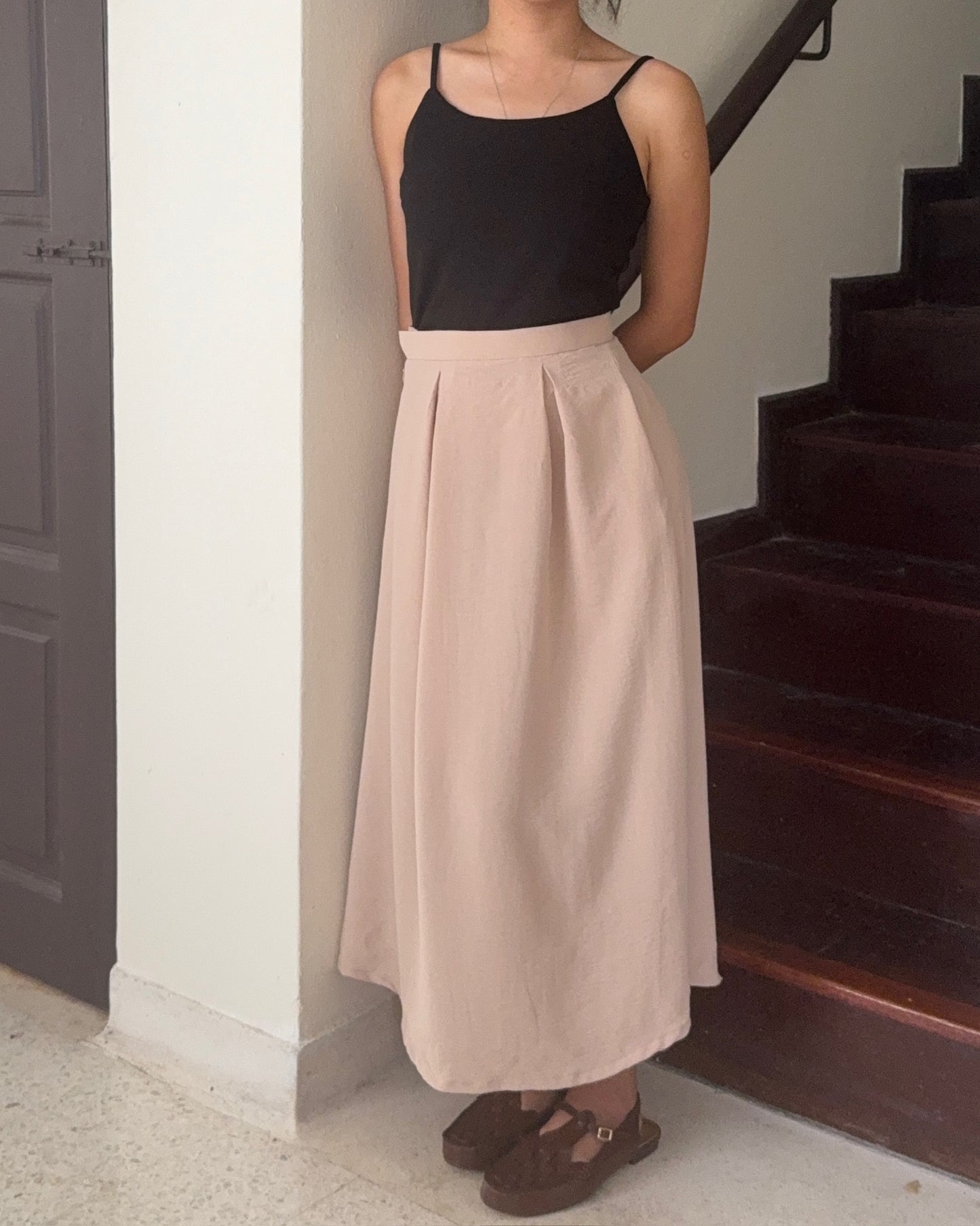 Anggun Flowy Skirt