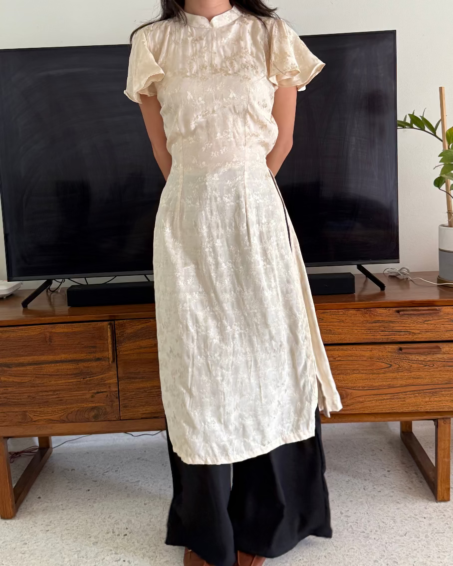 Ayu Ao-Inspired Dress with Sleeves