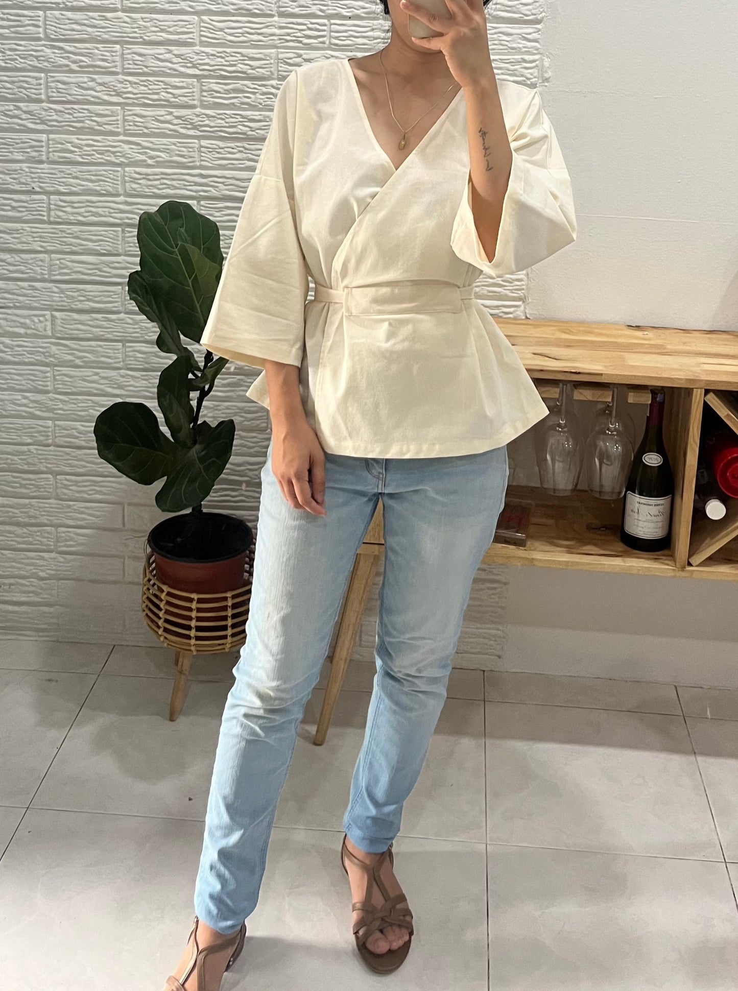 Tenang Linen Blouse