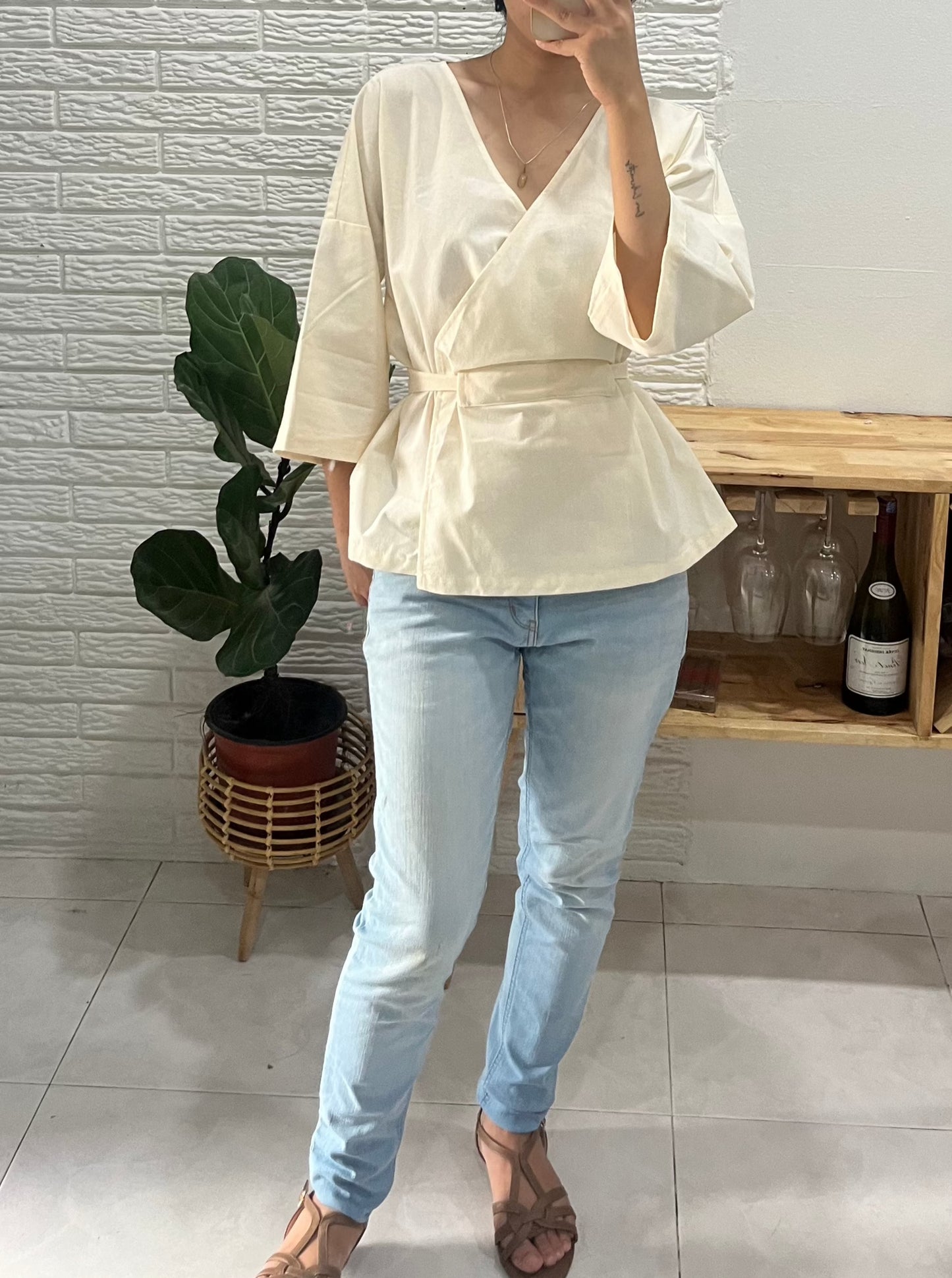 Tenang Linen Blouse