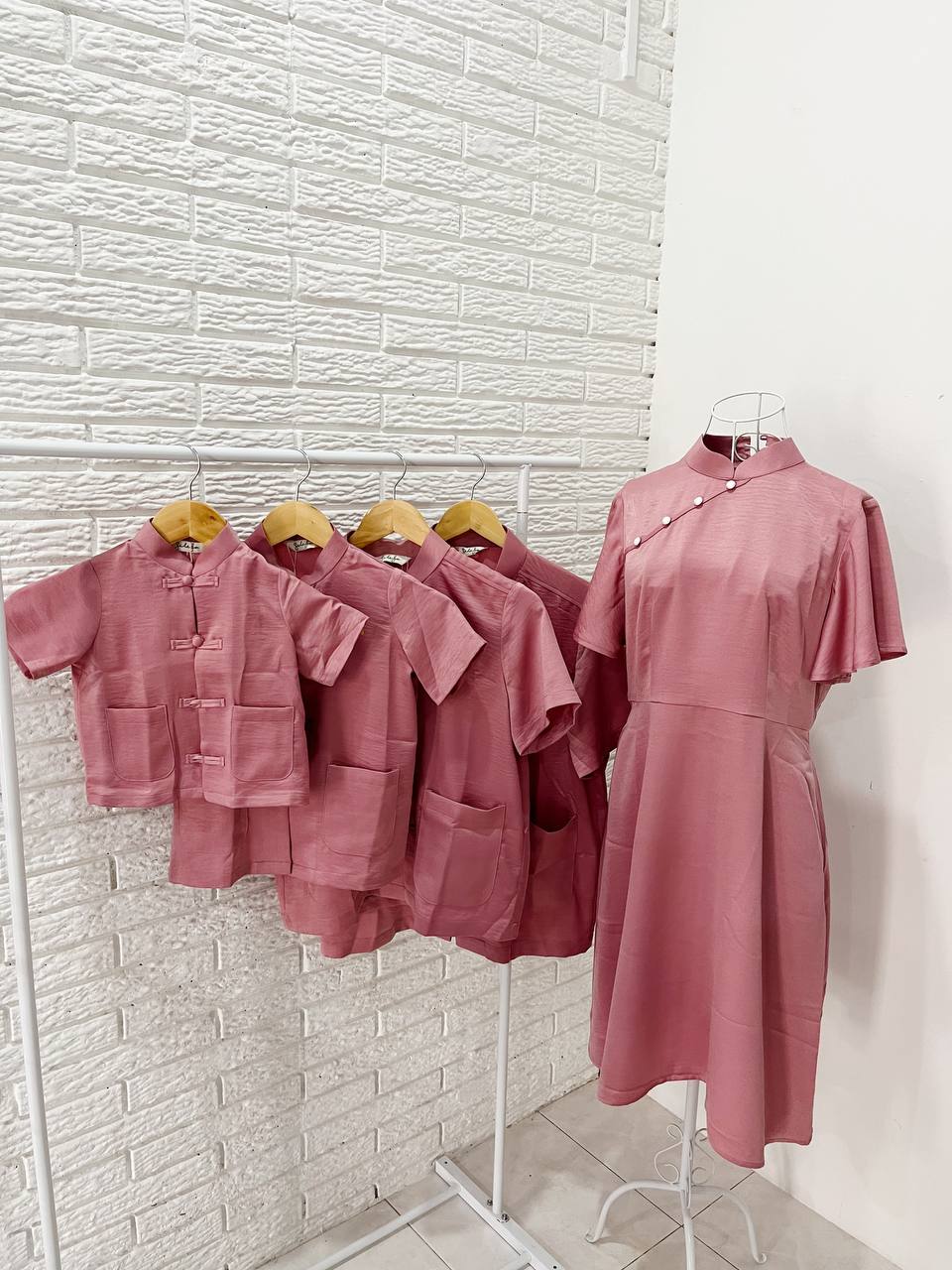 Customise Family Set