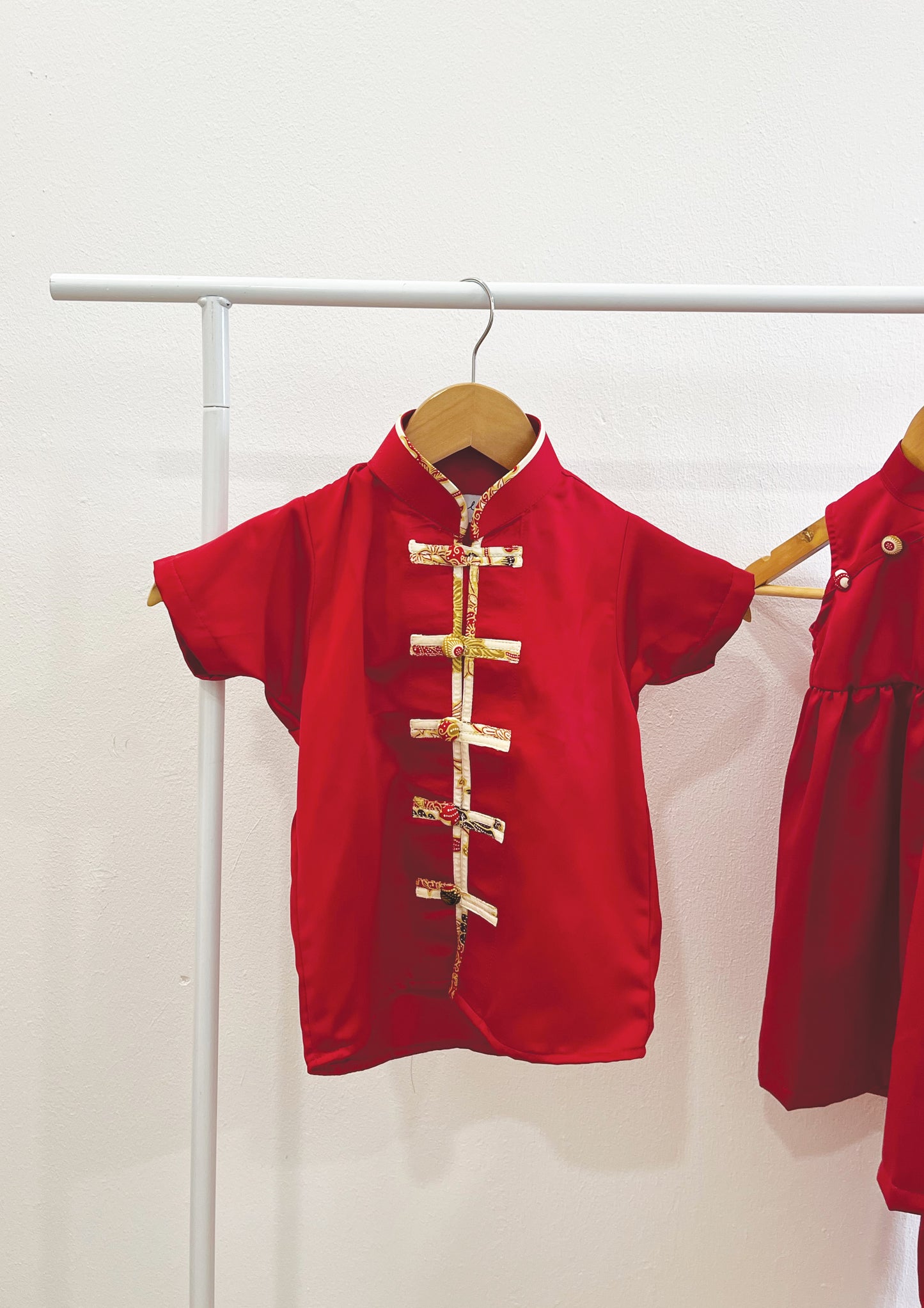 Ai Sui Cheongsam (Red)